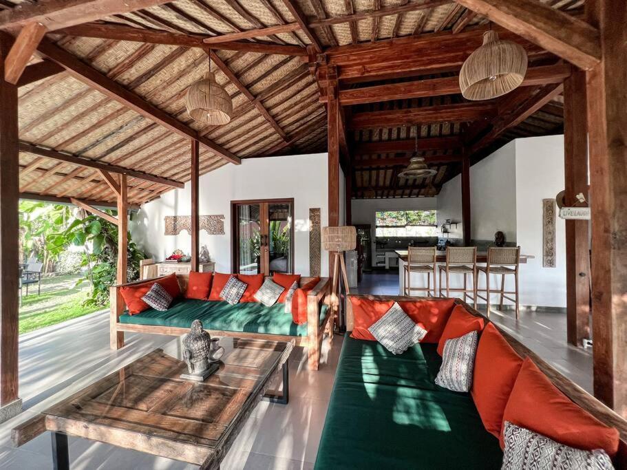 Joglo Samara * Uluwatu (Bali)